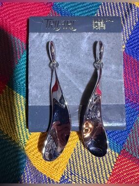 Vintage Trifari Curved Sculptural Earrings